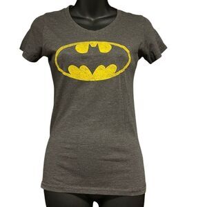 DC Comics Batman Classic Logo T-Shirt Women’s Small
